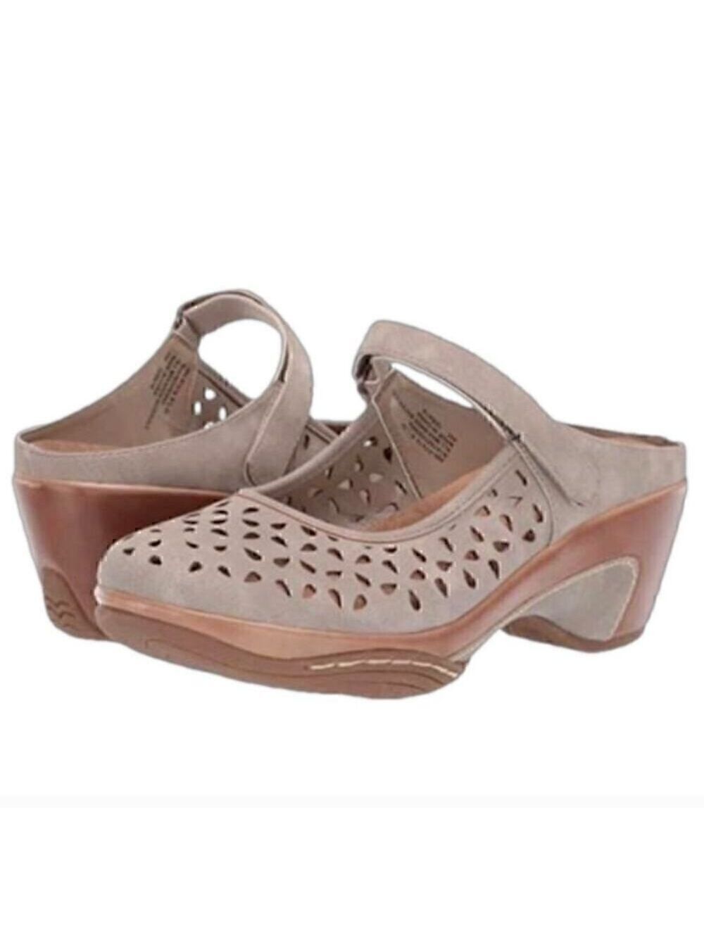 Realtor Women's Rialto Vienna Mary Jane Clog Sandals Color Taupe Size 9.5M